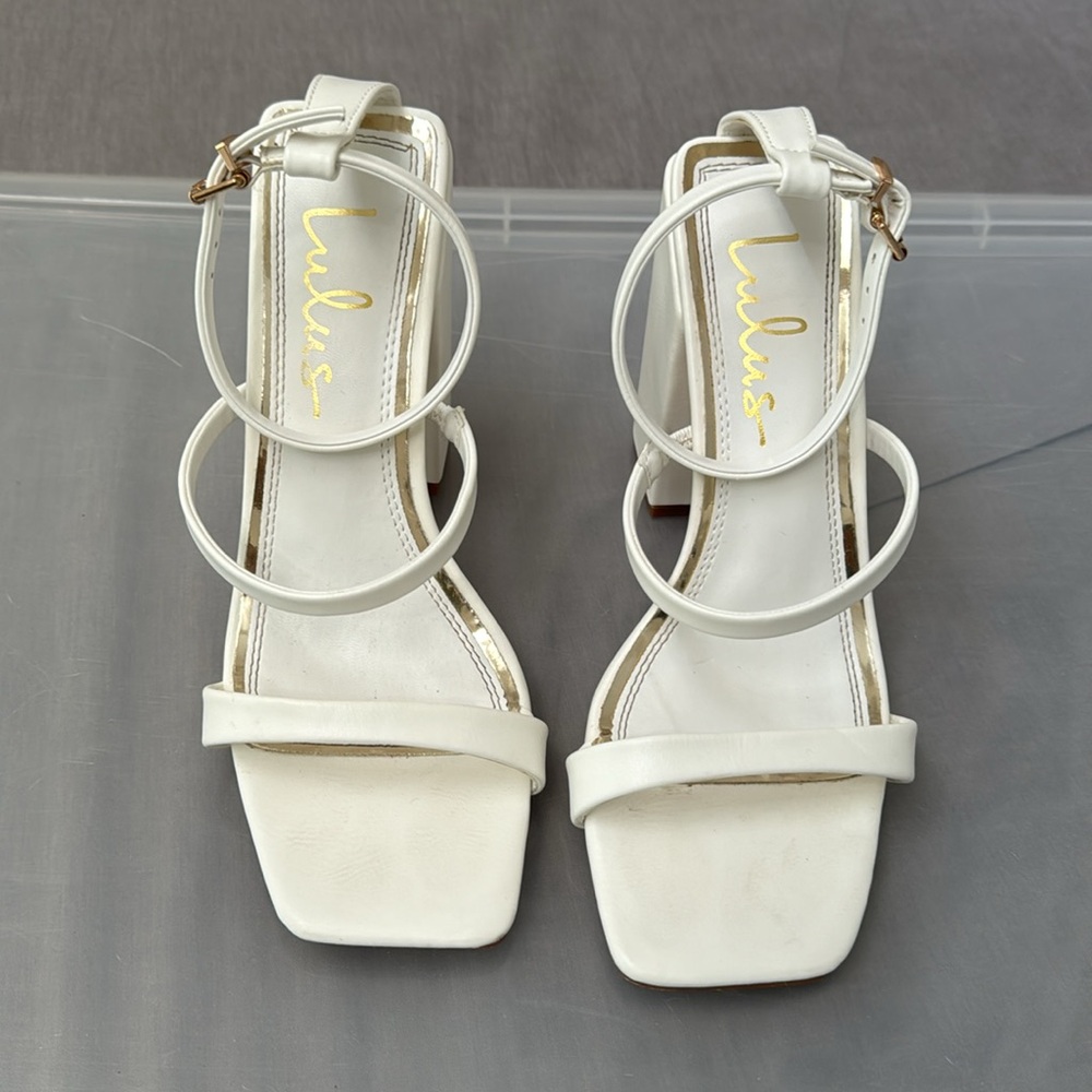 Lulus white ankle steap heel size 7